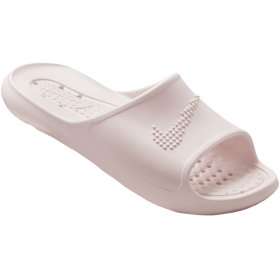 PAPUCE W NIKE VICTORI ONE SHWR SLIDE